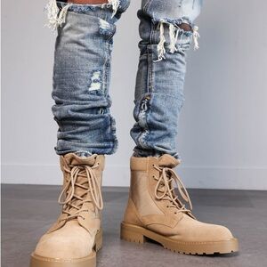 New in box! Saint Morta Men's Tan Lace-Up Boots Size 10.